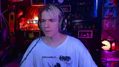 lustymatt online show from November 5, 2:35 am