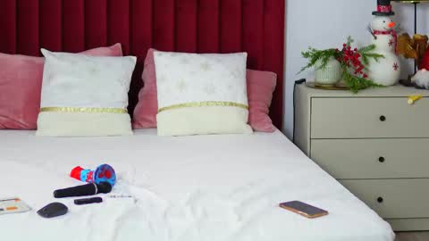 Rose online show from December 13, 7:53 pm