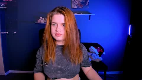 lusy_puff online show from January 26, 5:02 am