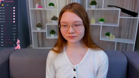 Tessa online show from March 28, 1:07 am