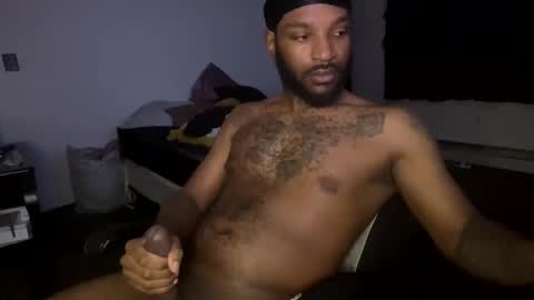 luverboi online show from January 8, 11:52 pm