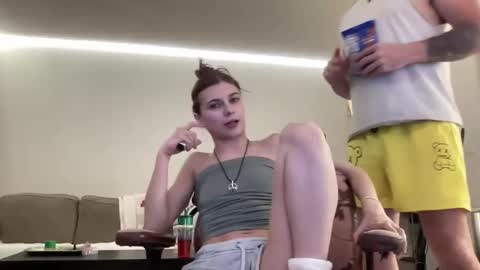 luvkoko online show from February 24, 6:16 am