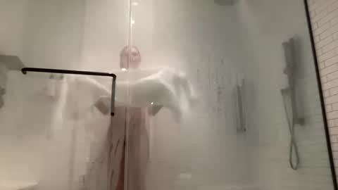 luvkoko online show from February 13, 1:31 am