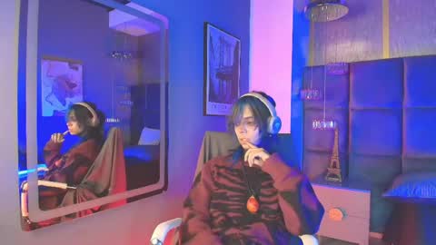 Luxiel 3 online show from April 16, 8:42 pm