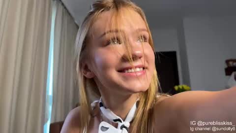 lxsundolyxl_ online show from March 21, 5:24 am