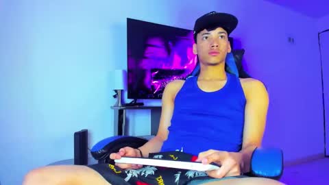 Lyam online show from March 31, 8:26 am