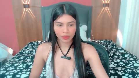 lyanamerry03 online show from March 11, 3:26 pm