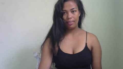 lycia01 online show from February 1, 8:00 am