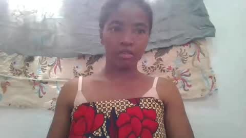 lydie856696 online show from July 14, 11:15 am