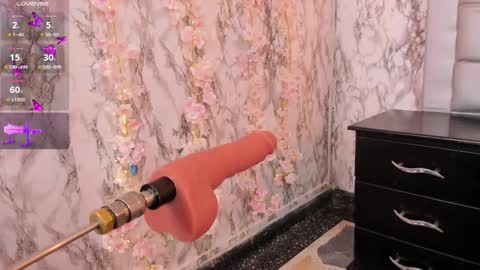 Lyen Rae  online show from February 18, 10:36 pm