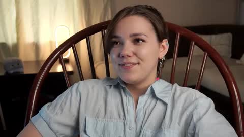 hi im Lyle online show from February 26, 9:33 am