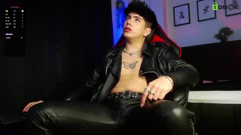 Lyle Bennett Freelance Model online show from May 18, 7:53 pm