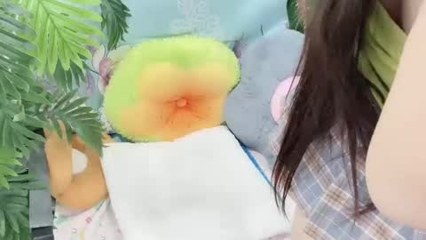lyly_sweet97 online show from July 22, 12:57 am