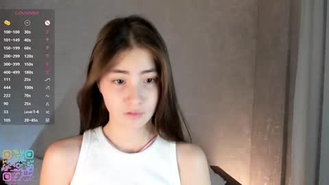 Ellie online show from October 16, 1:22 pm