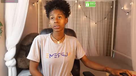 Lynx and Sun  online show from December 1, 8:18 pm