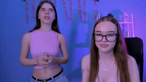 lyra_desire online show from July 3, 9:03 am