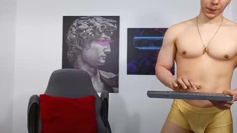 Lysan online show from November 5, 5:37 pm