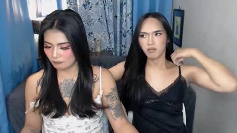 lytatto_lashes online show from May 30, 1:53 pm