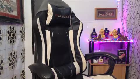 SWEETPINOY online show from January 18, 9:56 am