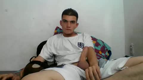 Snapshot of m0ntana777 chatting on September 17, 2:20 pm m0ntana777 online show from September 17, 2:20 pm