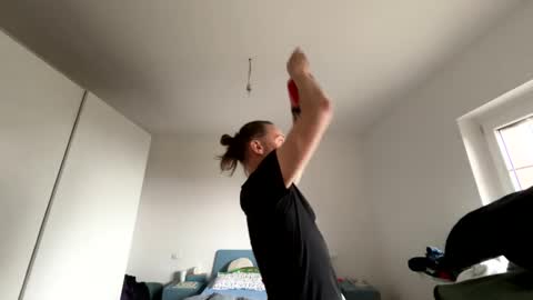 m4rduk online show from February 10, 8:42 am