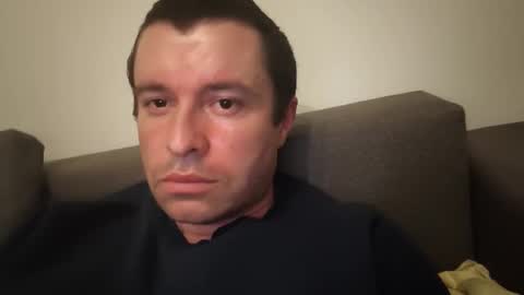 ma747047 online show from March 31, 5:46 pm