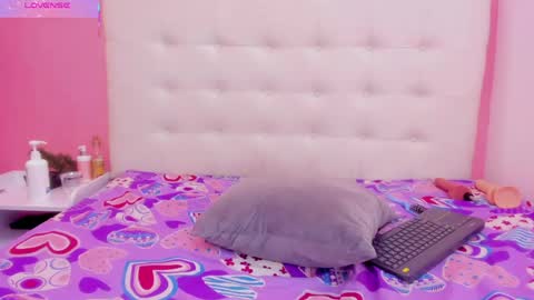 macarena_05_ online show from March 14, 3:21 am