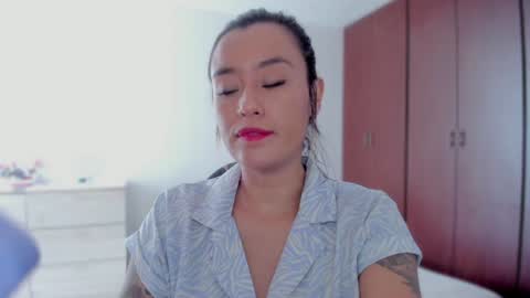 Maca online show from December 11, 2:00 pm