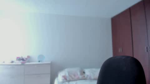 Maca online show from December 11, 8:07 pm