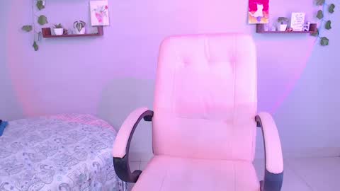Macey Elliot Modelo Independiente online show from February 8, 7:05 pm