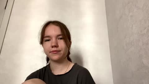 Mila online show from May 9, 5:24 am