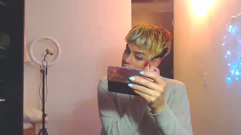 machissex online show from March 8, 10:43 am