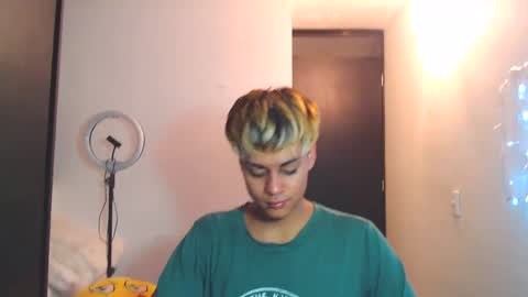 machissex online show from March 10, 10:39 am