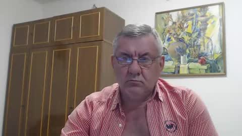 Macho online show from March 8, 9:18 pm