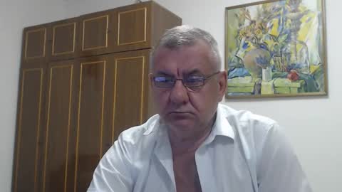 Macho online show from September 18, 6:12 pm