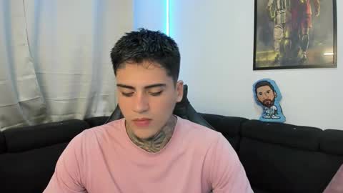 max online show from March 1, 10:42 pm