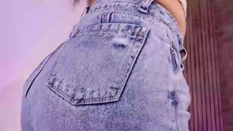 Maddy online show from November 12, 3:03 pm