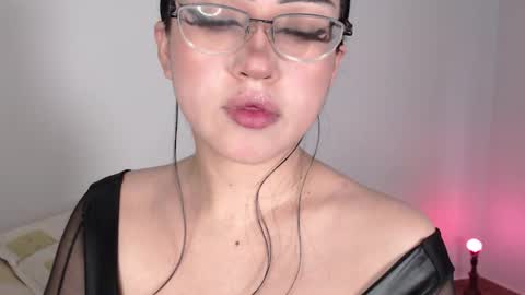   Please followme and rate me your thumbs up online show from January 13, 9:11 pm