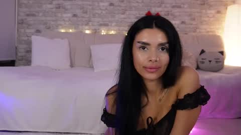 Maddy online show from December 22, 11:31 pm