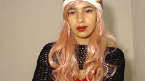 Made online show from December 21, 9:55 am