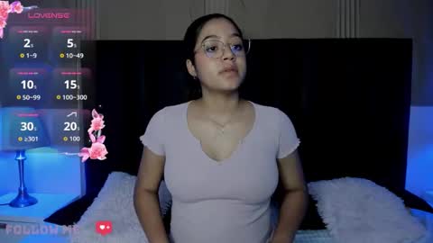 madelayn_torres online show from December 21, 12:44 pm