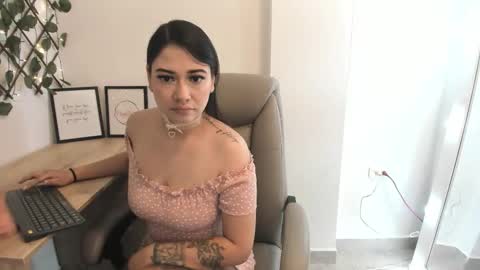 Madeleine  online show from September 27, 1:25 am