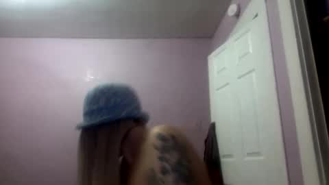 madeline online show from November 6, 11:57 am