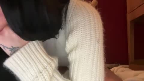 madibaby999 online show from December 7, 4:15 am