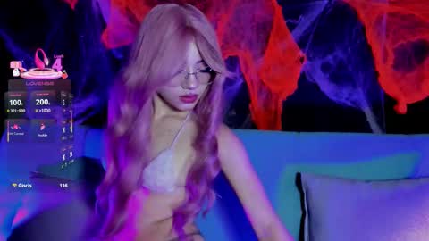 Madison Watson online show from October 23, 11:12 am