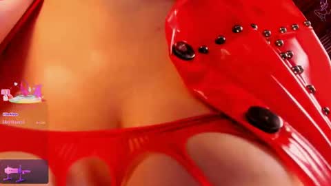 Madison Astrid  online show from June 3, 10:04 pm