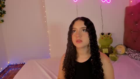 Snapshot of madison_pettis1 chatting on October 27, 4:23 am Madison online show from October 27, 4:23 am
