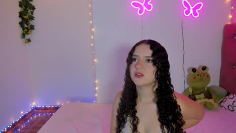 Snapshot of madison_pettis1 chatting on September 13, 4:04 am Madison online show from September 13, 4:04 am