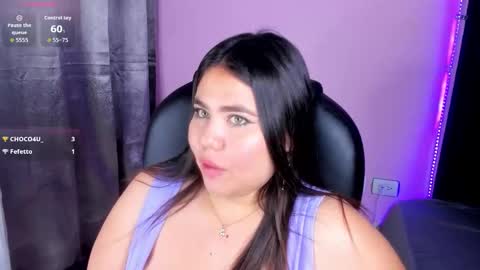 madissonlee__ online show from September 16, 7:50 pm
