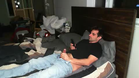 Guigui online show from March 26, 1:01 am